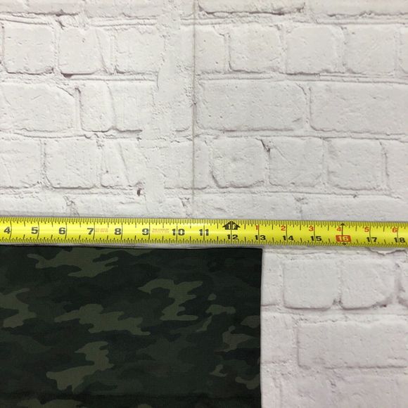 Spanx Women Pull On Active Leggings Size Large Camouflage B228 -4 - Picture 3 of 13